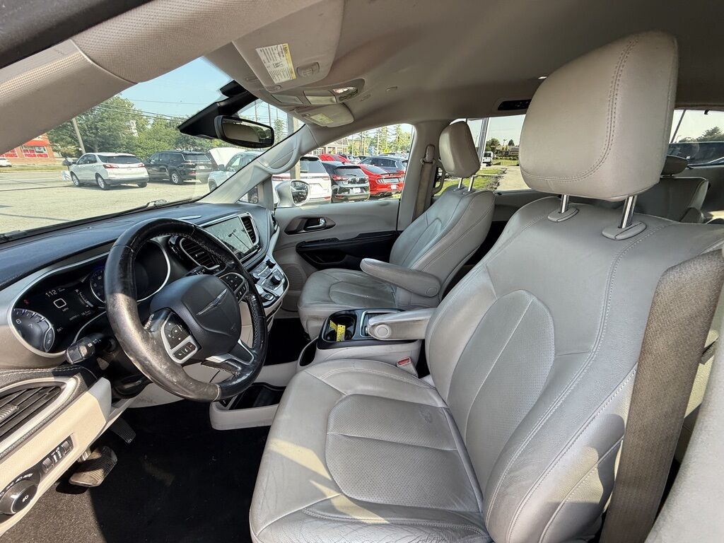 2021 Chrysler Pacifica Touring L Crestwood KY