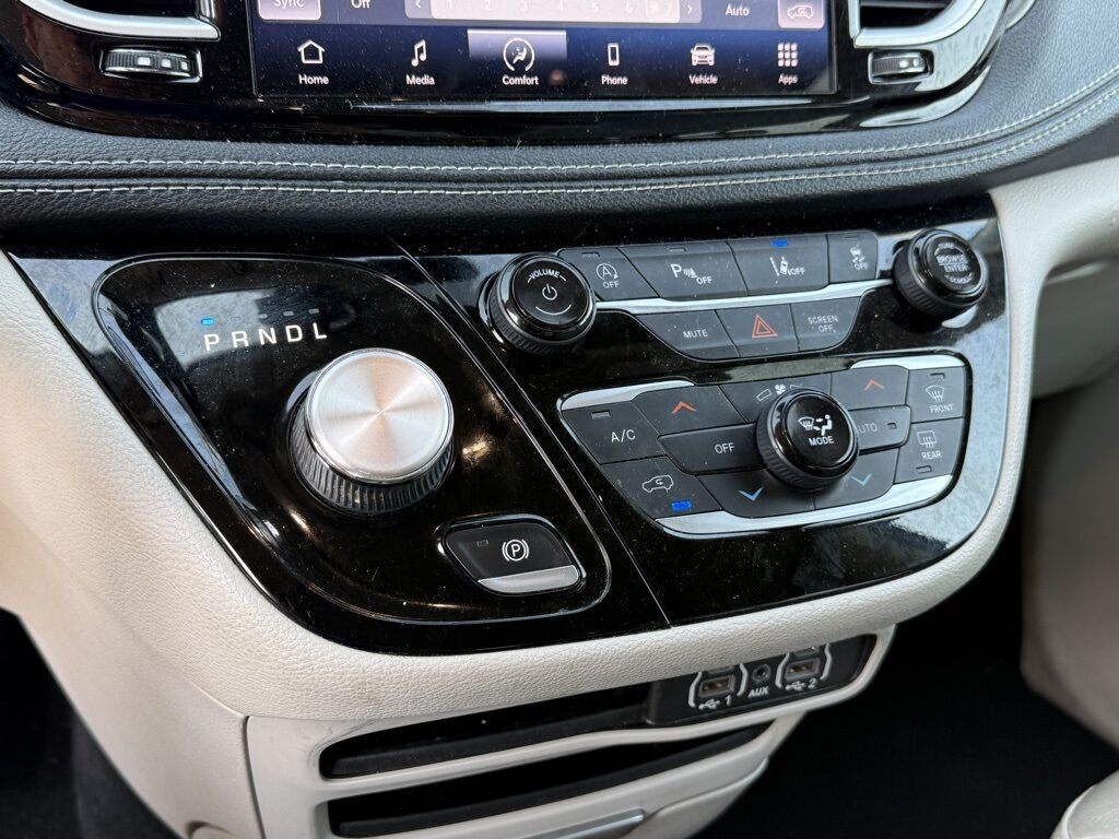 2021 Chrysler Pacifica Touring L Crestwood KY