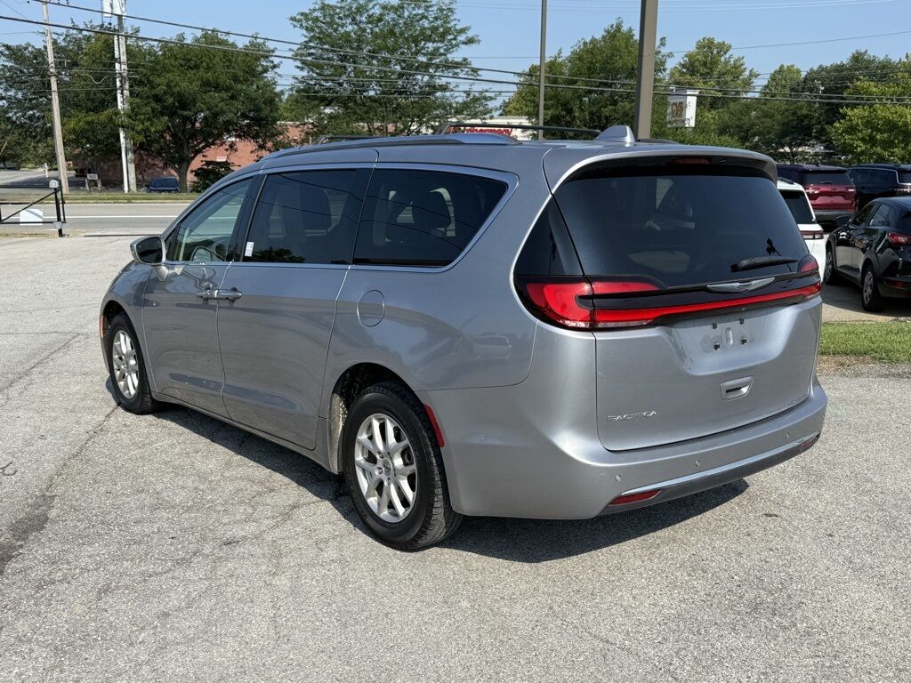 2021 Chrysler Pacifica Touring L Crestwood KY