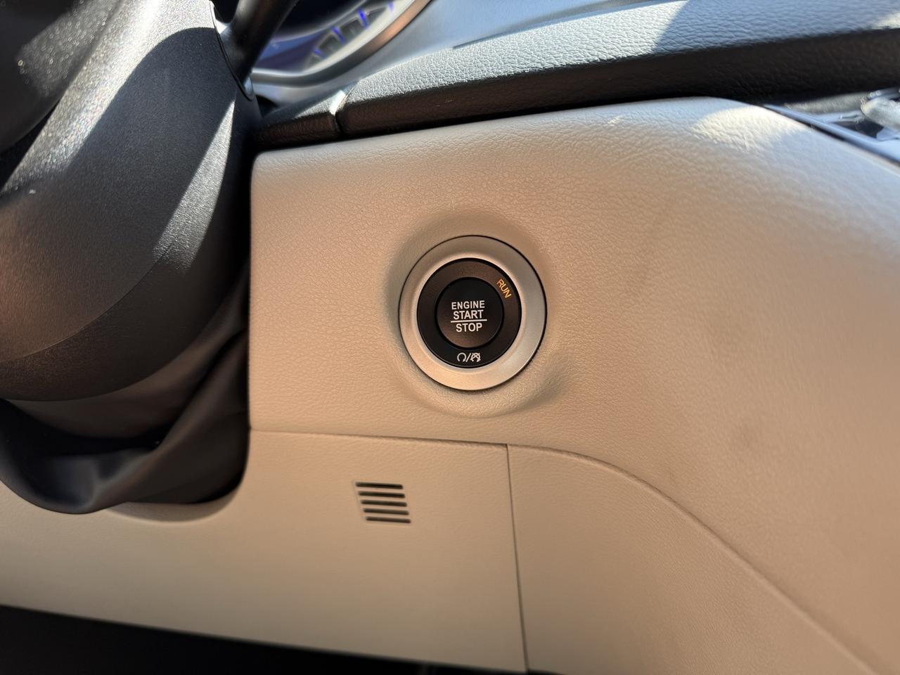 2021 Chrysler Pacifica Touring L Crestwood KY