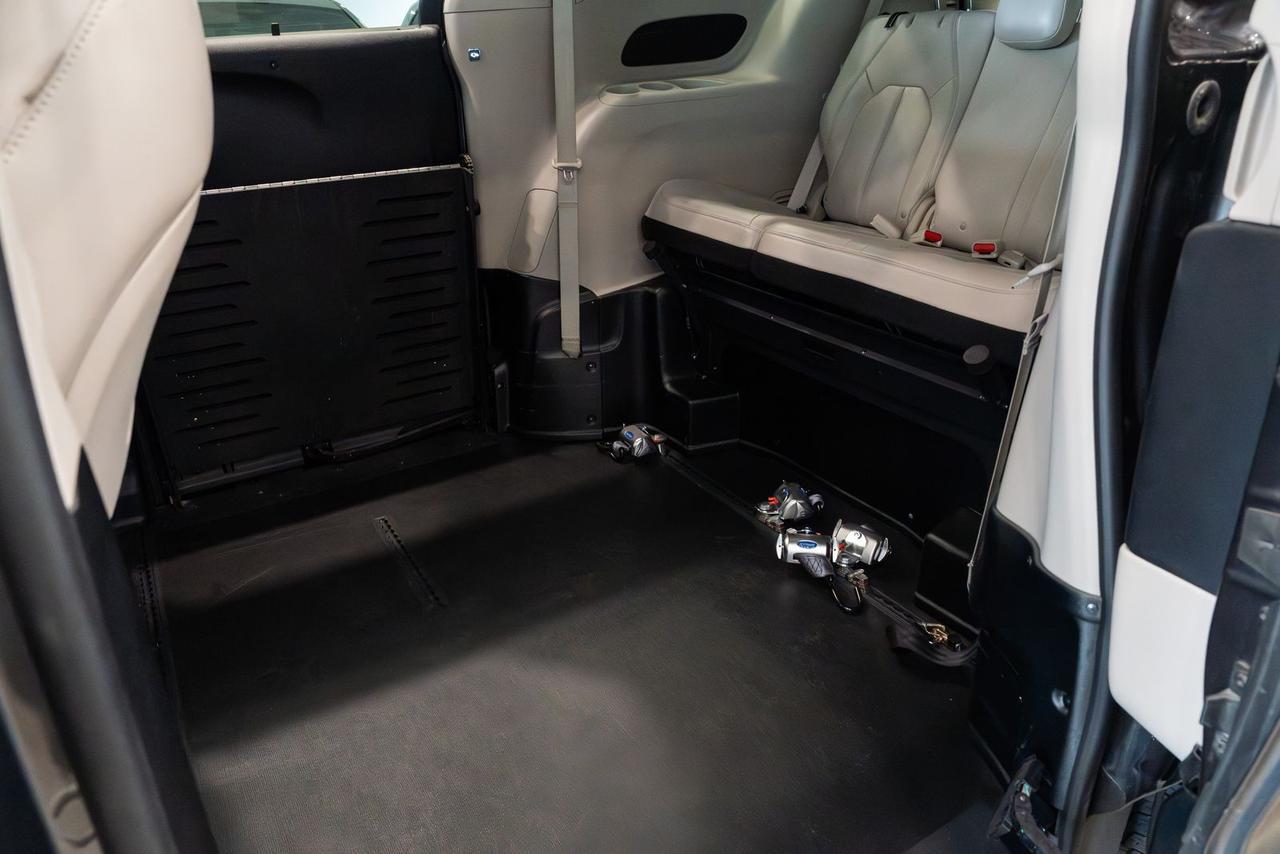 2021 Chrysler Pacifica Touring L Gladstone OR