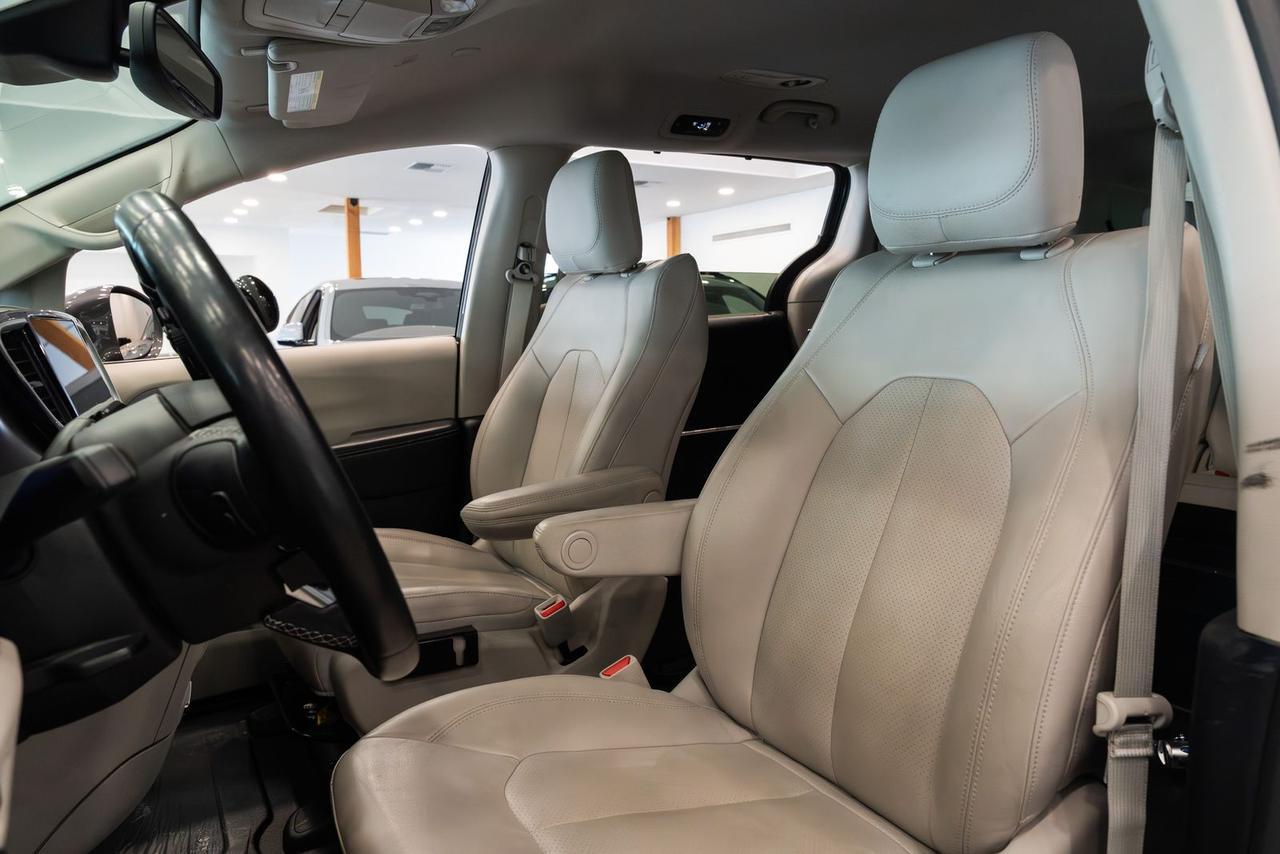 2021 Chrysler Pacifica Touring L Gladstone OR