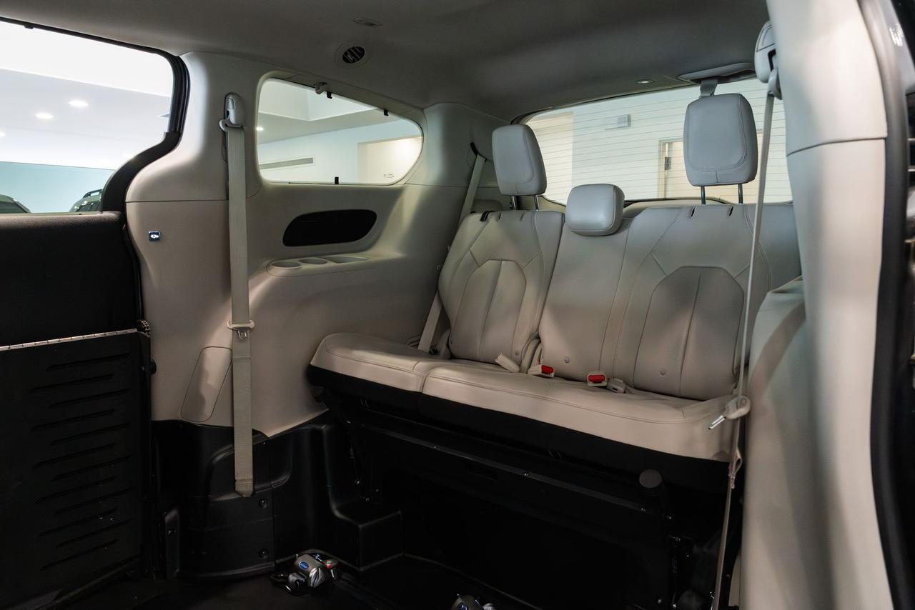 2021 Chrysler Pacifica Touring L Gladstone OR