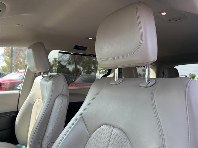 2021 Chrysler Pacifica Touring L Mesa AZ