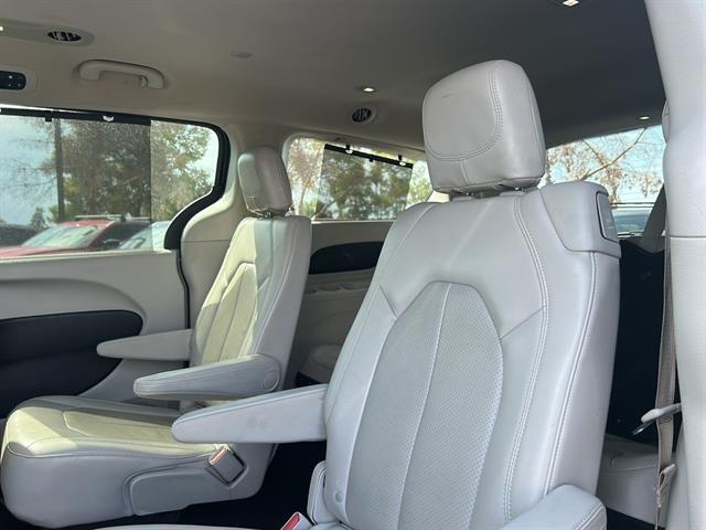 2021 Chrysler Pacifica Touring L Mesa AZ