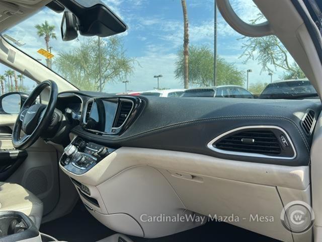 2021 Chrysler Pacifica Touring L Mesa AZ