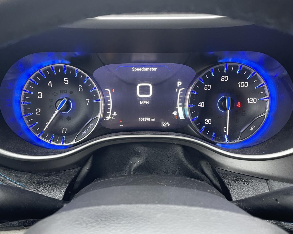 2021 Chrysler Pacifica Touring L Minivan 4D Port Orchard WA