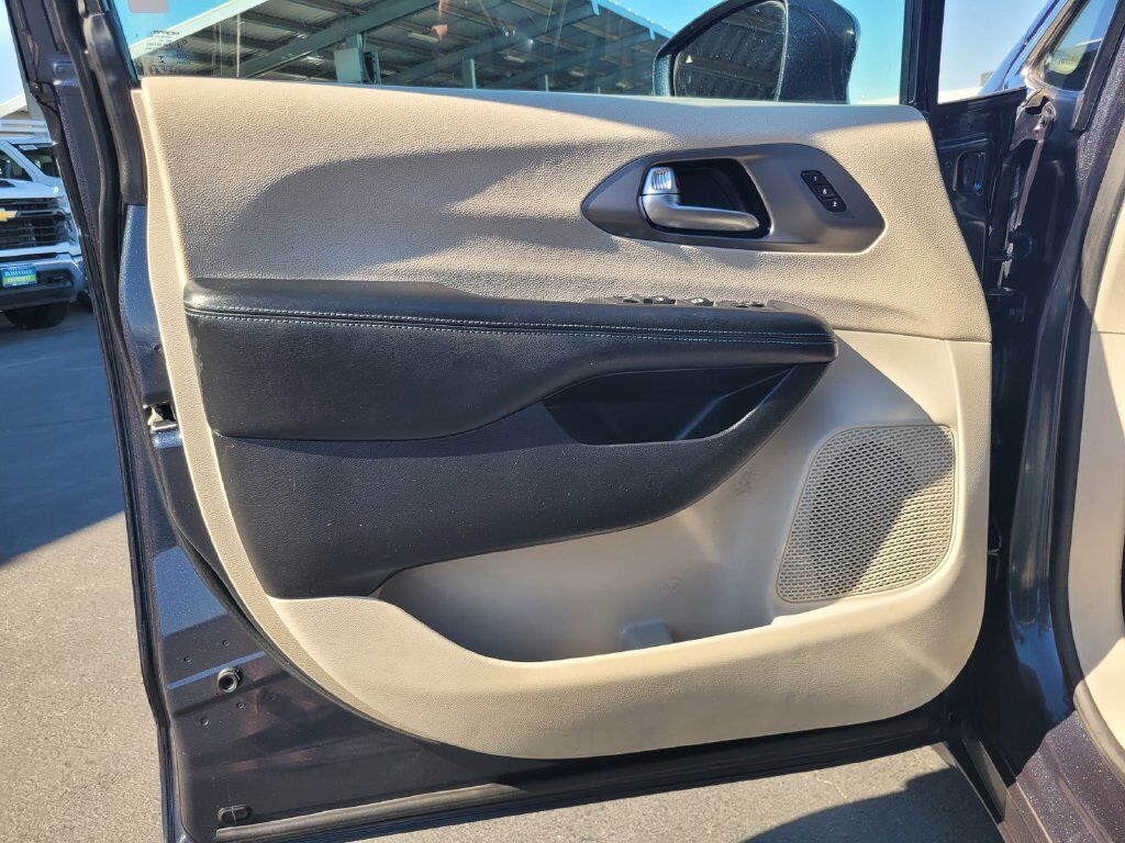 2021 Chrysler Pacifica Touring L Roseville CA