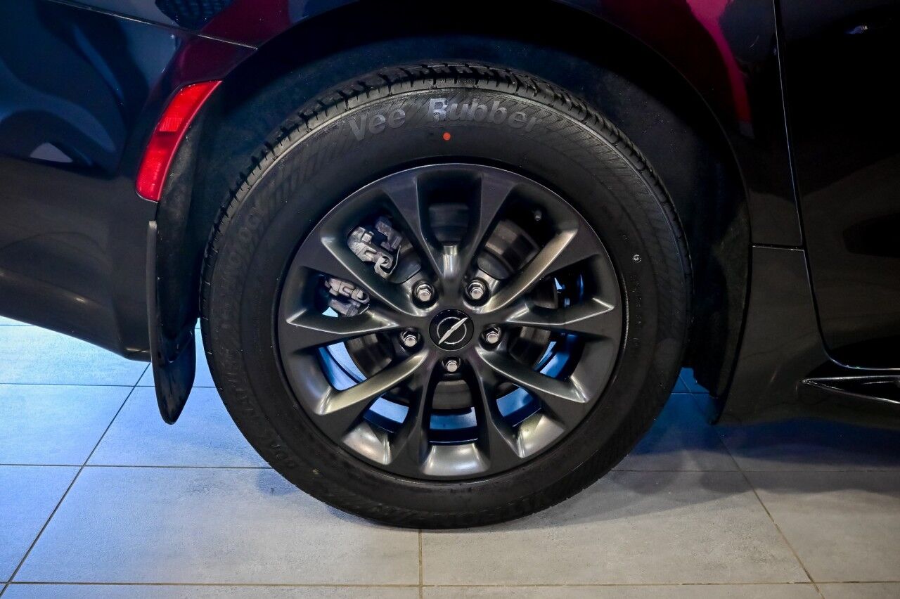 2021 Chrysler Pacifica Touring L Springfield NJ