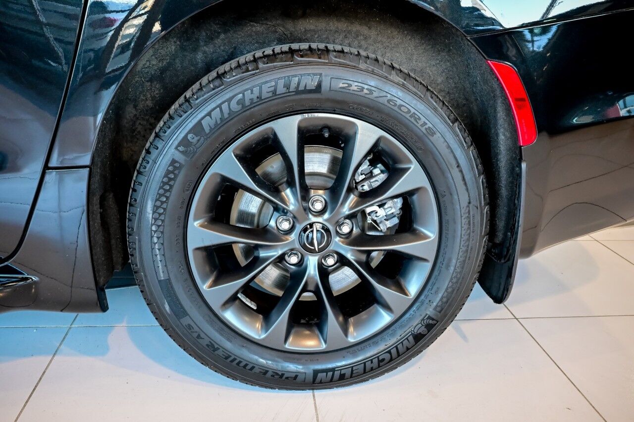 2021 Chrysler Pacifica Touring L Springfield NJ