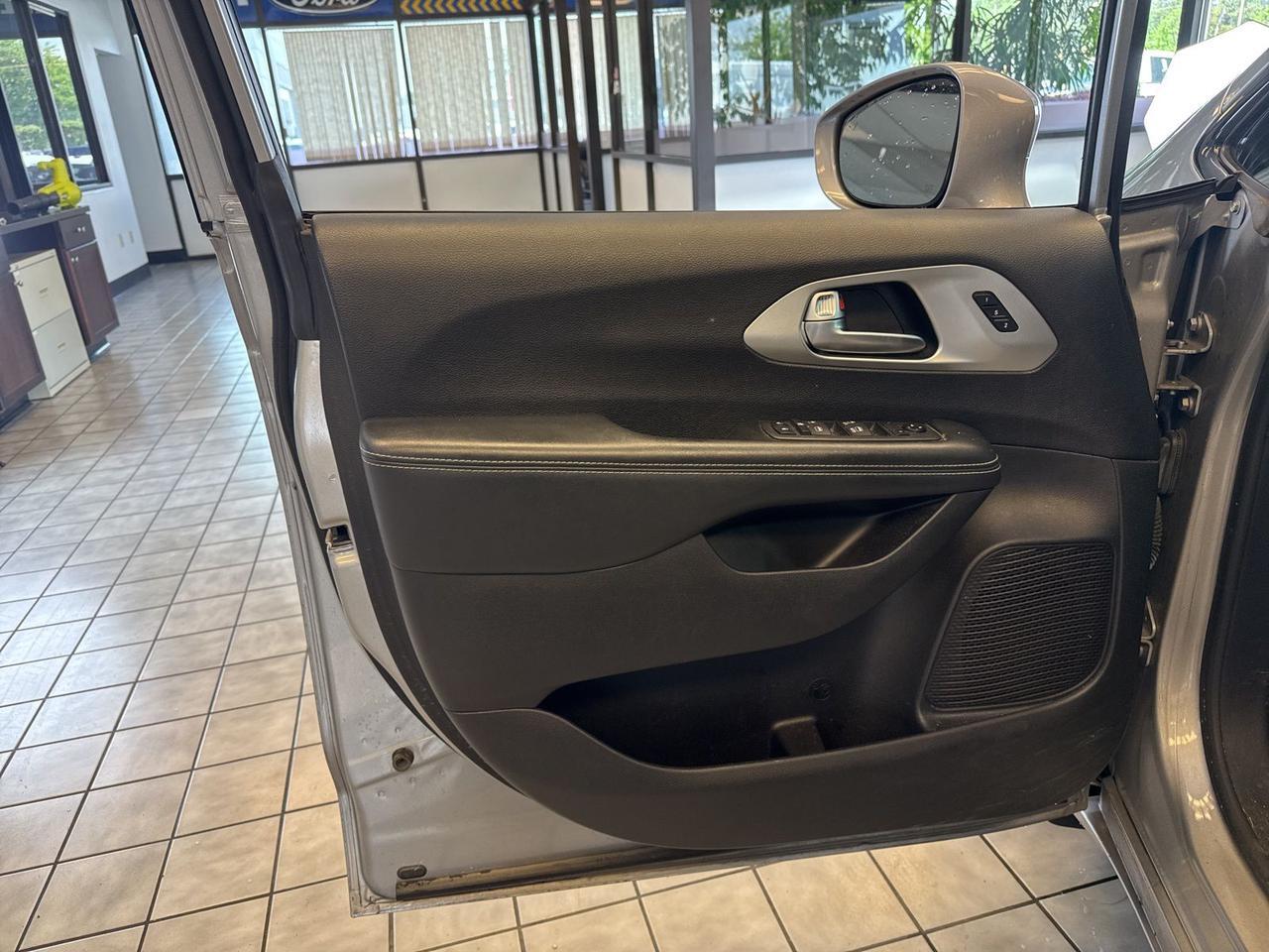 2021 Chrysler Pacifica Touring L Richmond VA