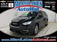2021 Chrysler Pacifica Touring Miami Lakes FL 2021 Chrysler Pacifica Touring Miami Lakes FL