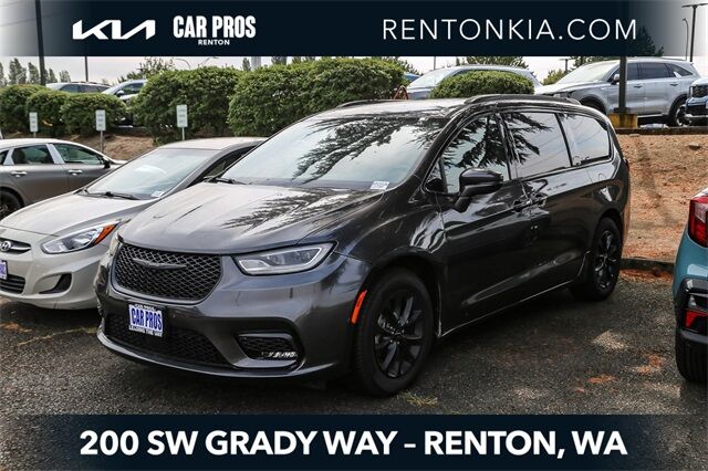 2021 Chrysler Pacifica Touring