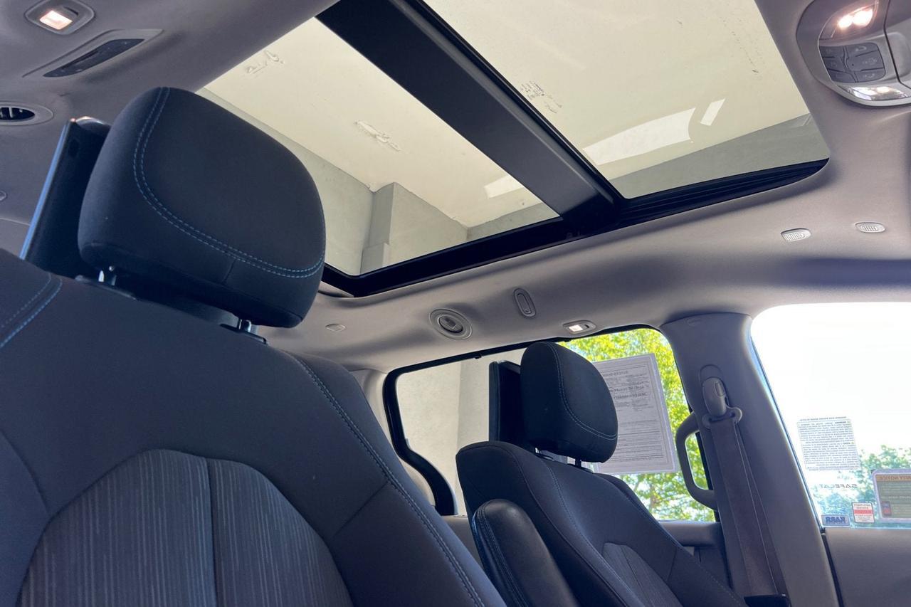 2021 Chrysler Pacifica Touring Roseville CA