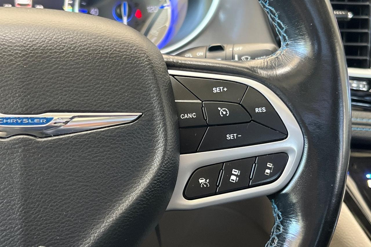 2021 Chrysler Pacifica Touring Roseville CA