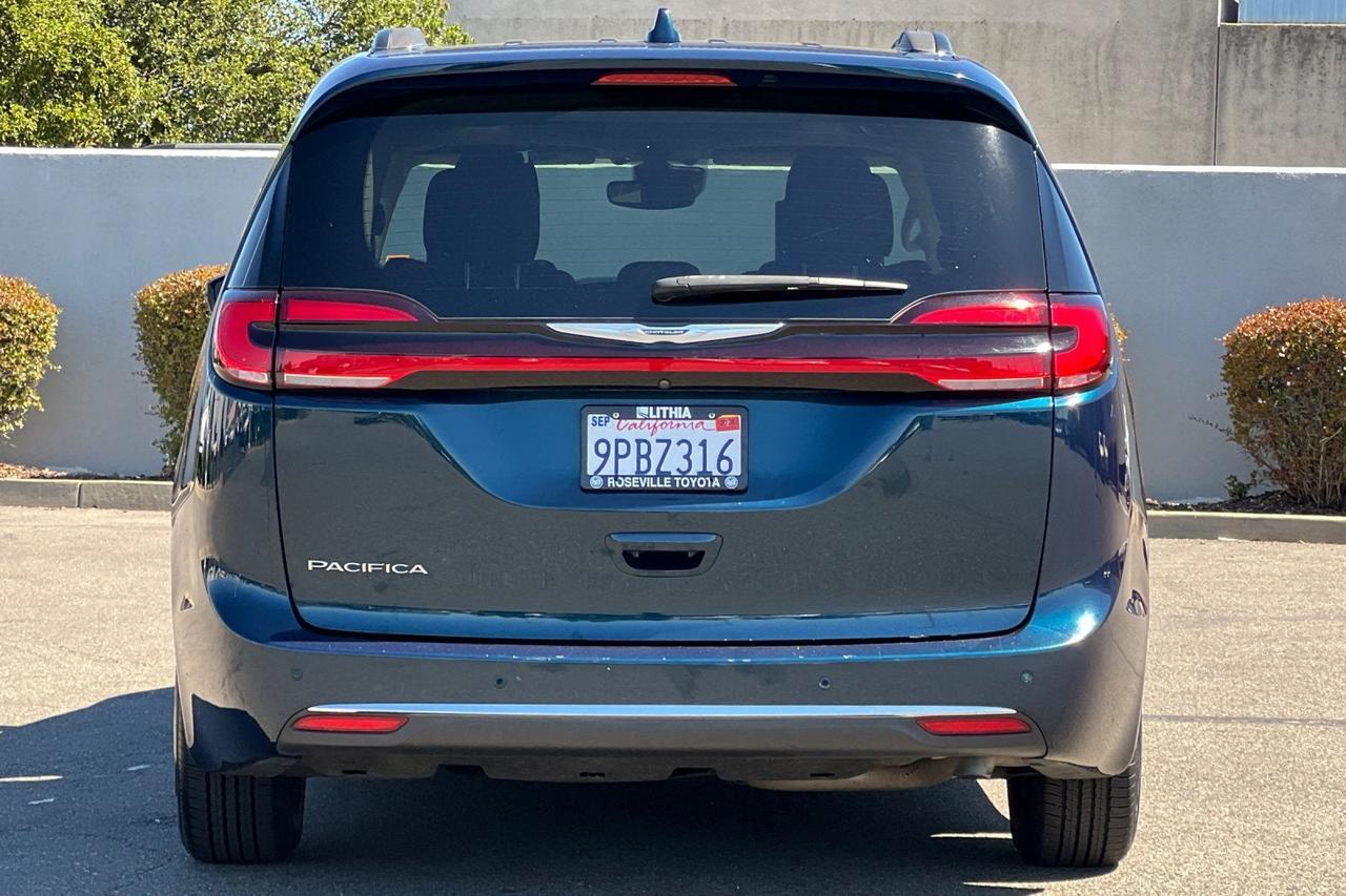 2021 Chrysler Pacifica Touring Roseville CA