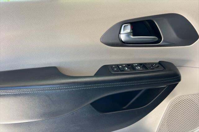 2021 Chrysler Pacifica Touring Roseville CA