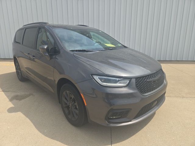 2021 Chrysler Pacifica Touring