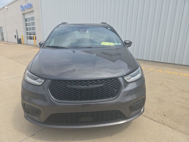 2021 Chrysler Pacifica Touring