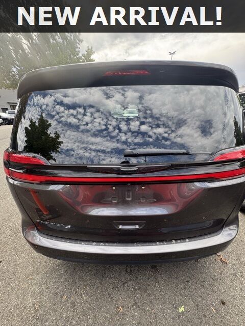 2021 Chrysler Pacifica Touring Renton WA