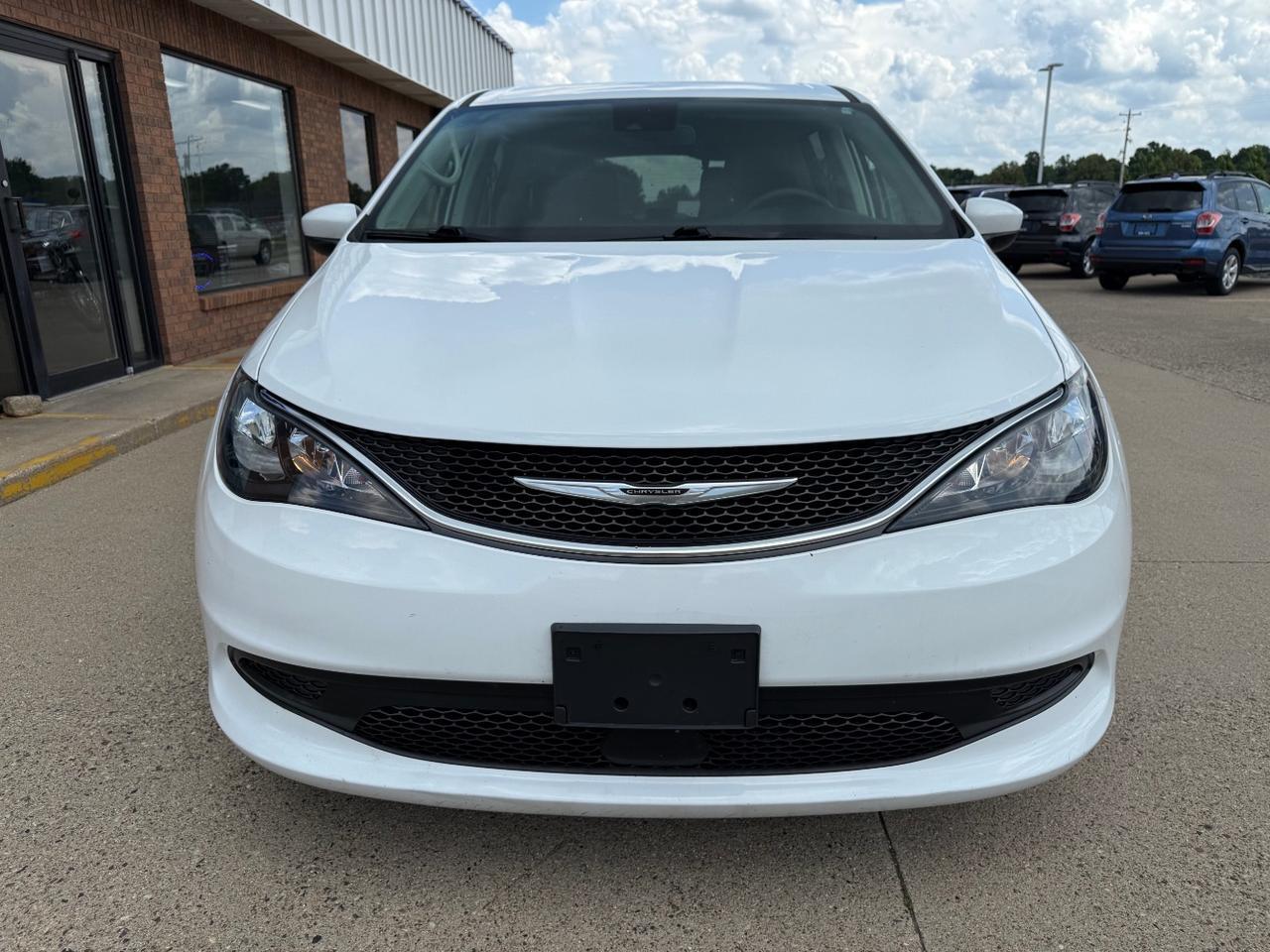 2021 Chrysler Voyager LX Middleville MI