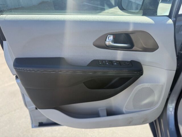 2021 Chrysler Voyager LX Mesa AZ