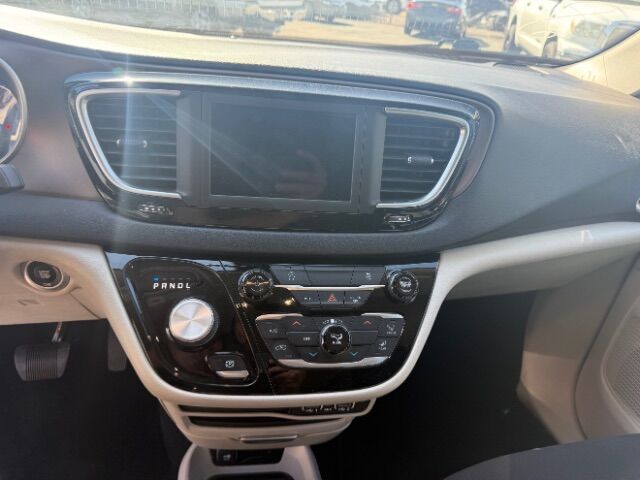 2021 Chrysler Voyager LX Mesa AZ