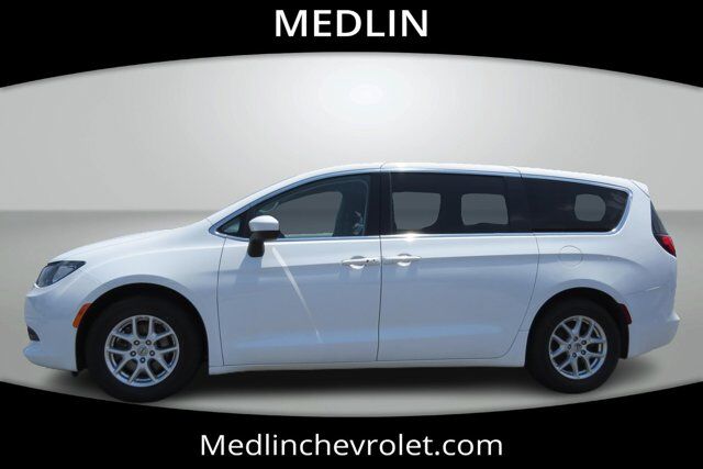2021 Chrysler Voyager LX Wilson NC