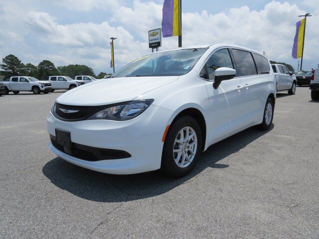 2021 Chrysler Voyager LX Wilson NC