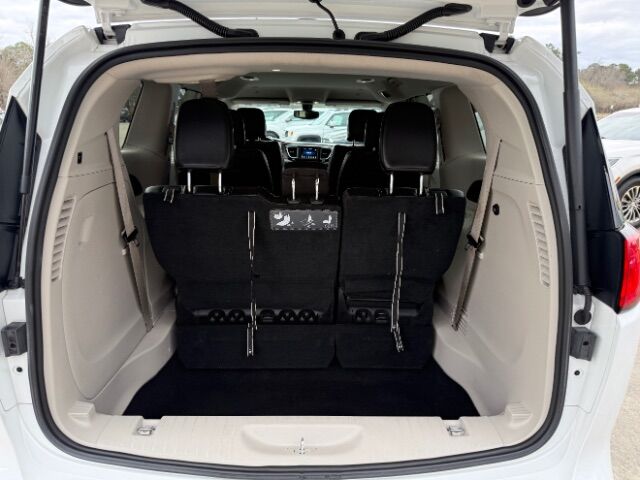 2021 Chrysler Voyager LXI Hattiesburg MS