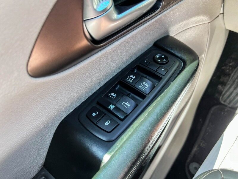 2021 Chrysler Voyager LXI Wilmington NC