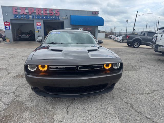 2021 DODGE CHALLENGER SXT