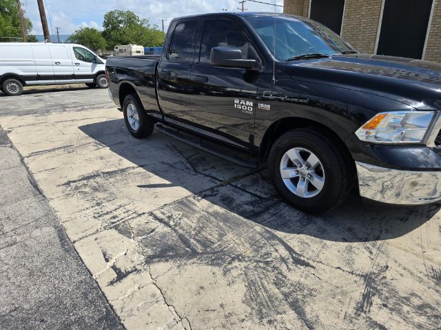 2021 DODGE RAM 1500 CLASSIC Tradesman Quad Cab 4x2 6&apos;4 Box San Antonio TX