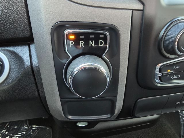 2021 DODGE RAM 1500 CLASSIC Tradesman Quad Cab 4x2 6&apos;4 Box San Antonio TX