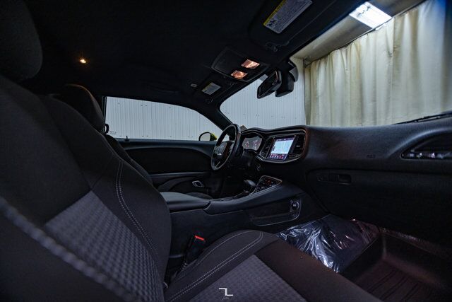 2021 Dodge Challenger AWD SXT  Bee Edition Nav BCam Red Deer AB