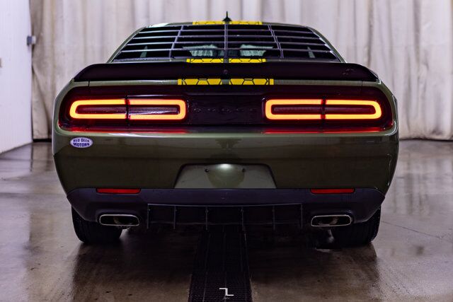 2021 Dodge Challenger AWD SXT  Bee Edition Nav BCam Red Deer AB