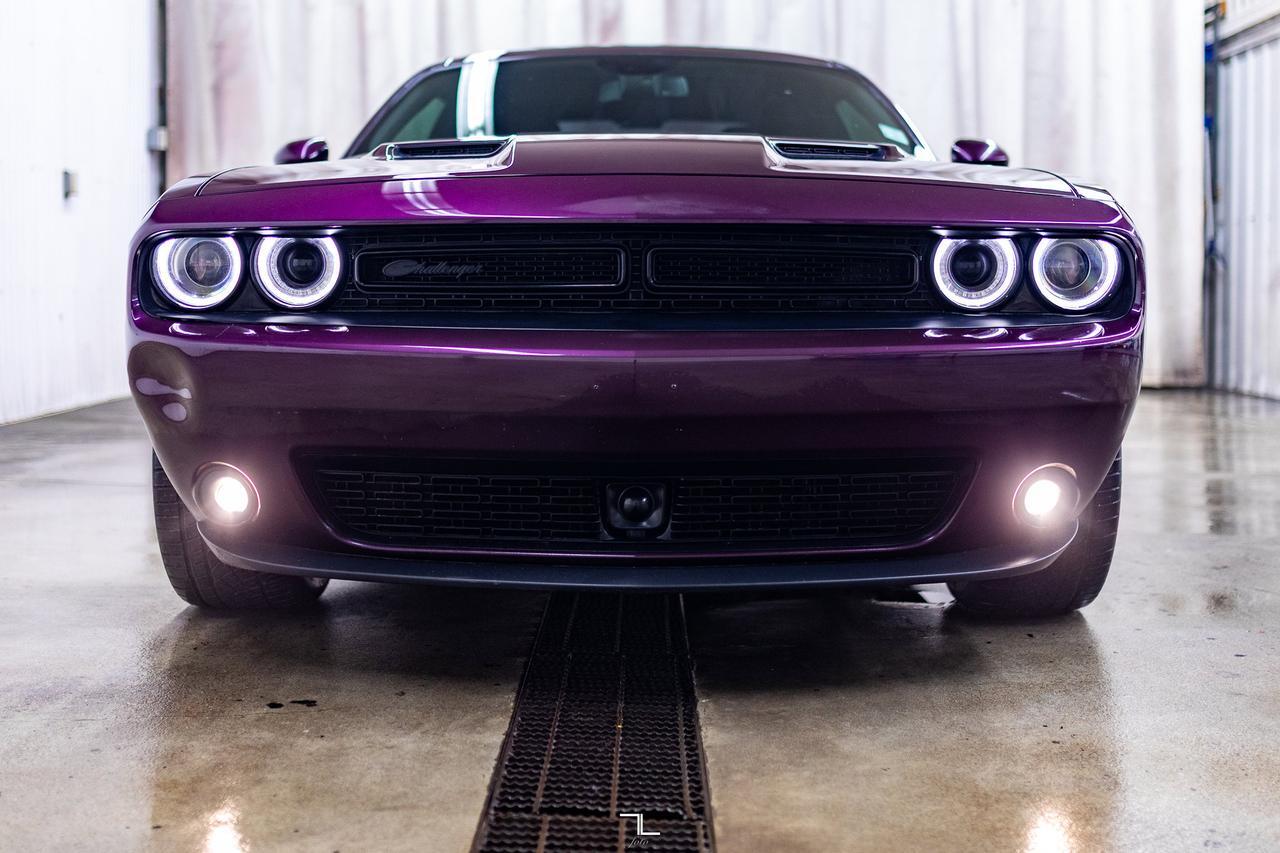 2021 Dodge Challenger AWD SXT Leather Roof Nav BCam Red Deer AB