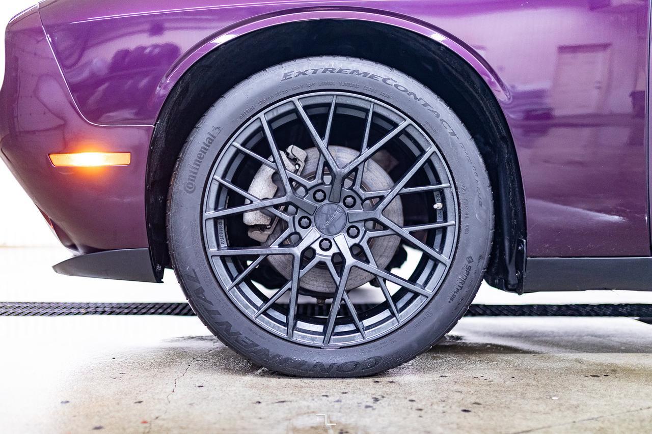 2021 Dodge Challenger AWD SXT Leather Roof Nav BCam Red Deer AB