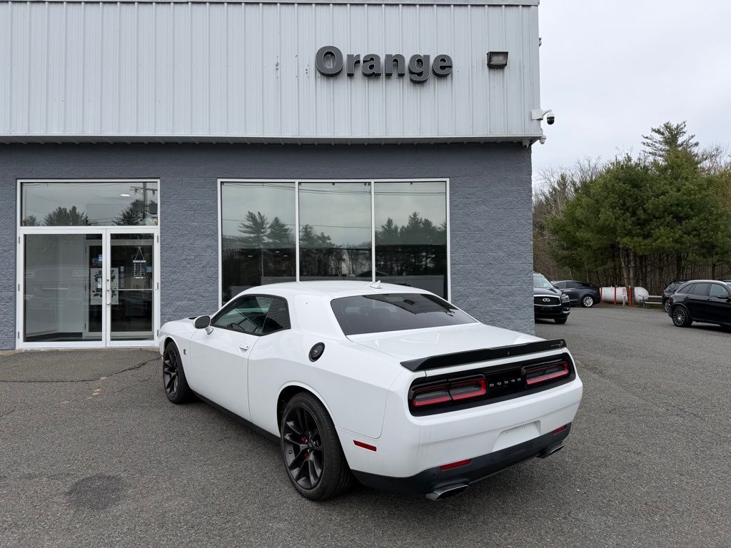 2021 Dodge Challenger R/T Scat Pack Orange MA