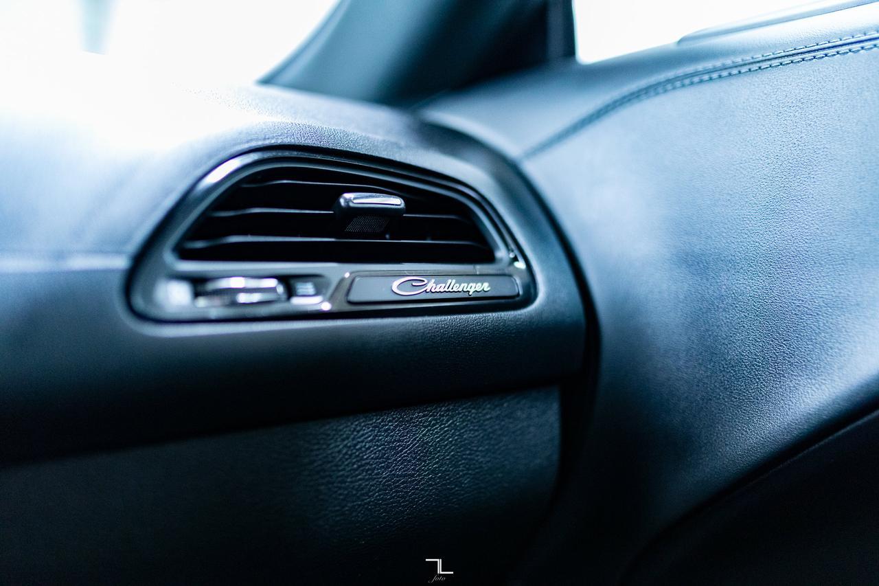 2021 Dodge Challenger R/T T/A Leather Roof Nav BCam Red Deer AB