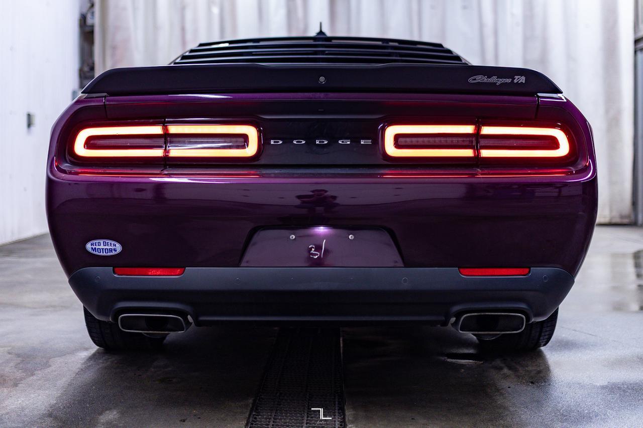 2021 Dodge Challenger R/T T/A Leather Roof Nav BCam Red Deer AB