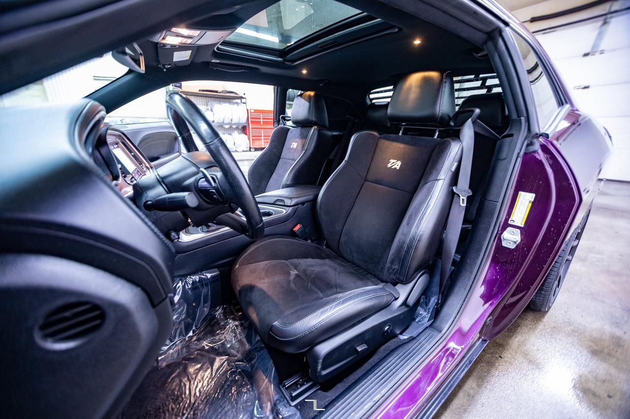 2021 Dodge Challenger R/T T/A Leather Roof Nav BCam Red Deer AB