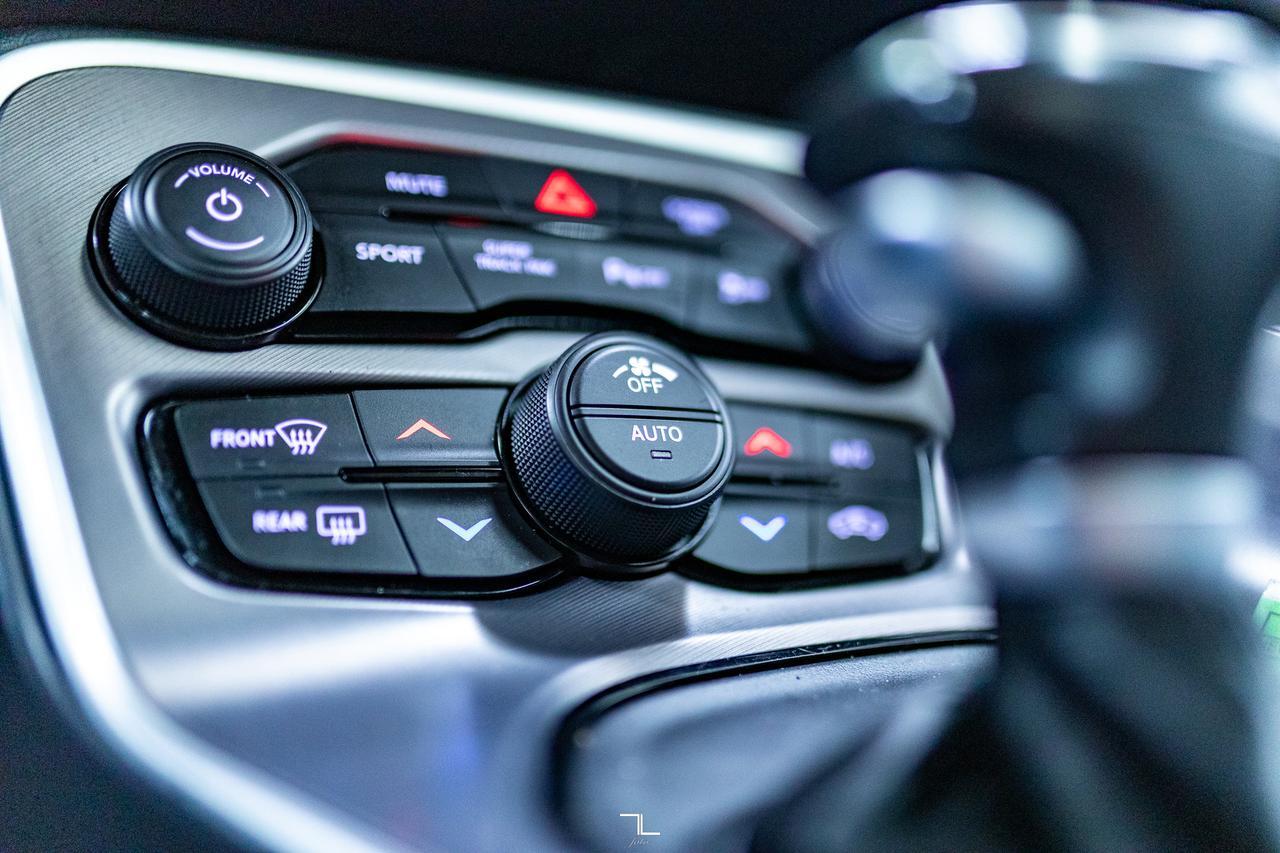 2021 Dodge Challenger R/T T/A Leather Roof Nav BCam Red Deer AB