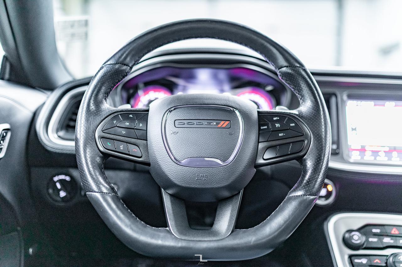 2021 Dodge Challenger R/T T/A Leather Roof Nav BCam Red Deer AB