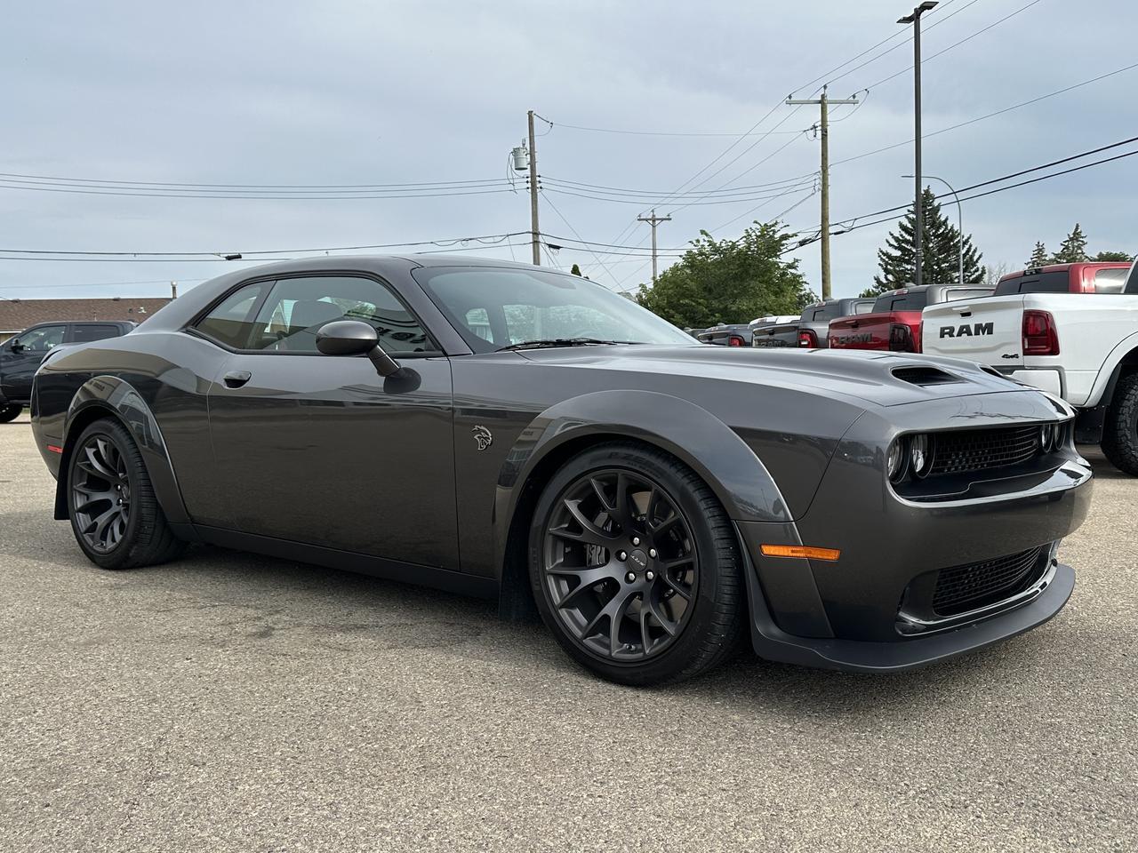 2021 Dodge Challenger SRT Hellcat Redeye Widebody RWD | Carbon & Suede Pkg | Sun Roof | Laguna Leather | Tech Package Redwater AB