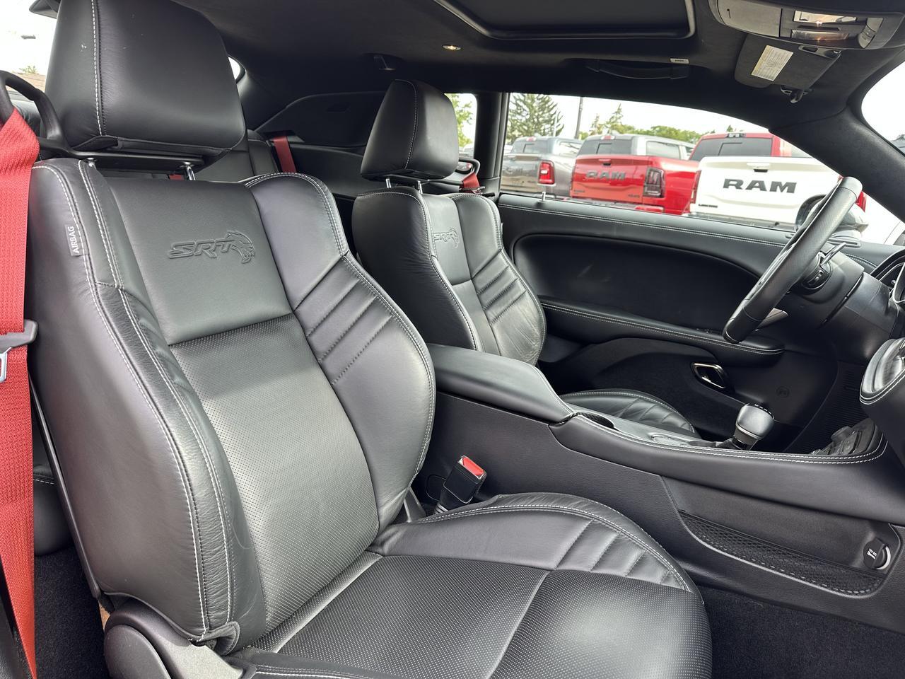2021 Dodge Challenger SRT Hellcat Redeye Widebody RWD | Carbon & Suede Pkg | Sun Roof | Laguna Leather | Tech Package Redwater AB