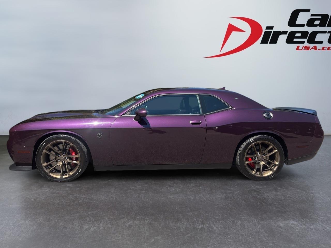 2021 Dodge Challenger SRT Hellcat, SUPERCHARGED 717HP, SUNROOF, BACKUP CAMERA WITH PARKING SENSORS, PADDLE SHIFTERS, APPLE CARPLAY/ANDROID AUTO, BLIND SPOT MONITORING, HEATED & VENTILATED SEATS, LOW MILEAGE, CLEAN CARFAX, NEW CHALLENGE ON THE ROAD!! Virginia Beach VA