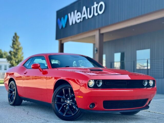 2021 Dodge Challenger SXT