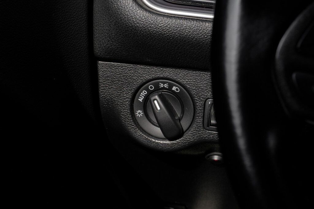 2021 Dodge Challenger SXT Carrollton TX
