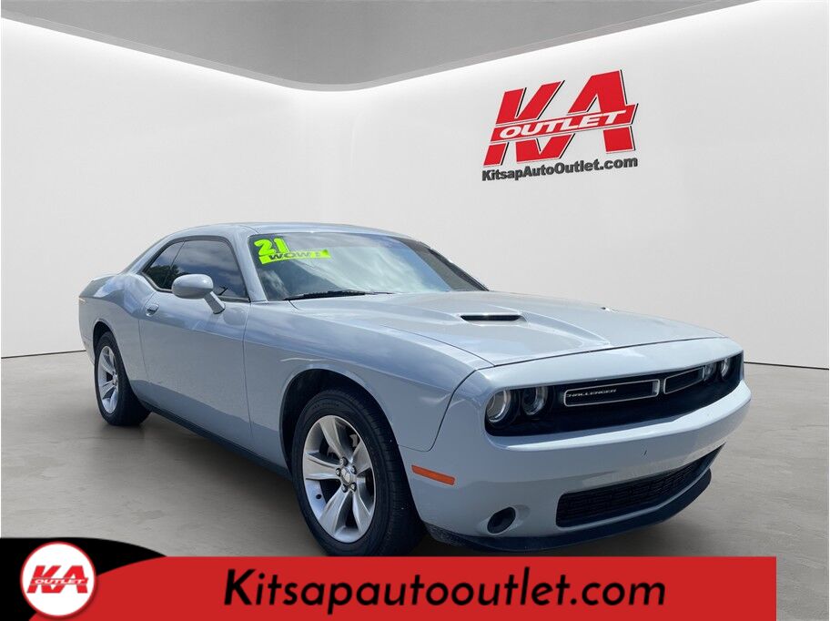 2021 Dodge Challenger SXT Coupe 2D